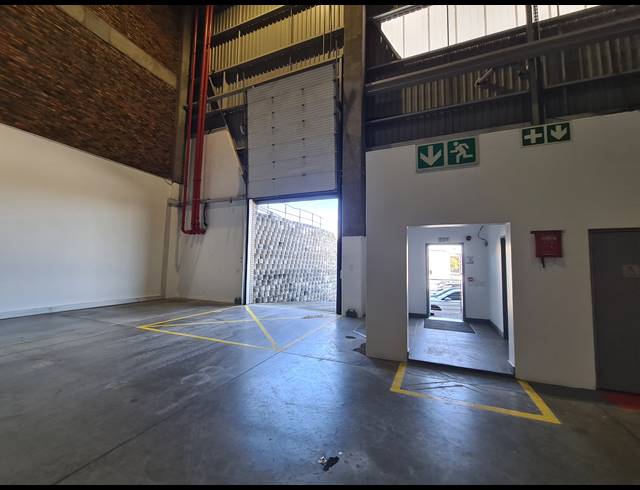 8,124M² WAREHOUSE TO LET IN HALFWAY GARDENS